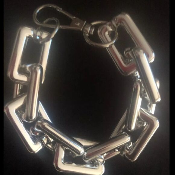 Silver Chunky Link Bangle Bracelet NEW - Picture 3 of 4